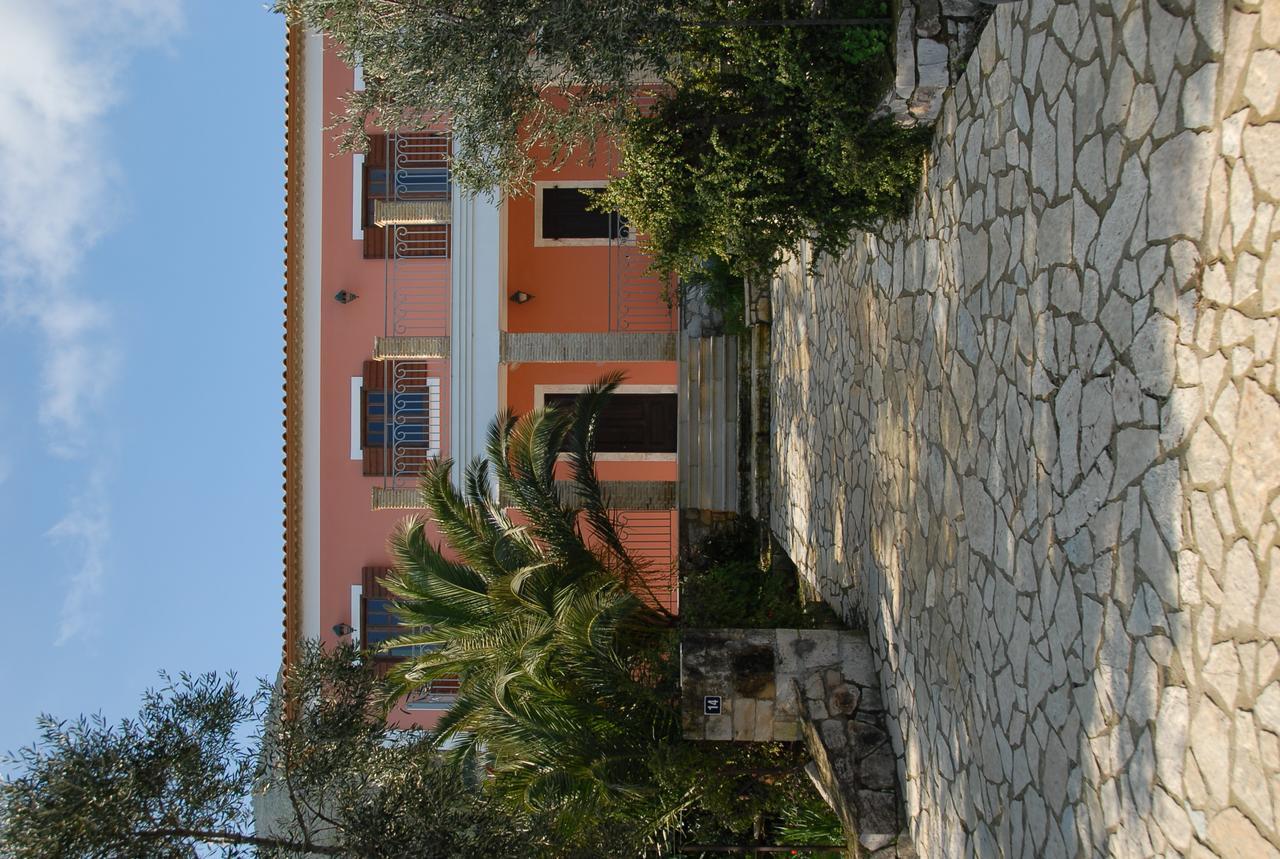 Anatoli Labreon 호텔 Agia Marina  외부 사진